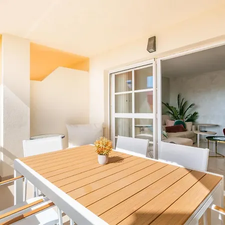 Con Piscina, Golf Y Solarium By Rent Me Apartment *