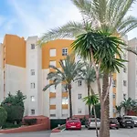 Con Piscina, Golf Y Solarium By Rent Me Appartement Estepona
