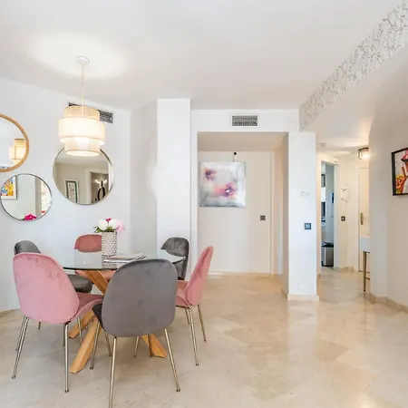 Con Piscina, Golf Y Solarium By Rent Me Apartman