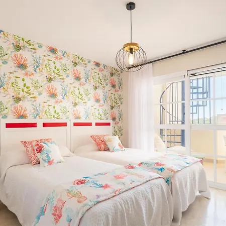 Con Piscina, Golf Y Solarium By Rent Me * Estepona