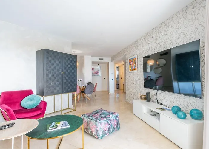 Con Piscina, Golf Y Solarium By Rent Me * Estepona