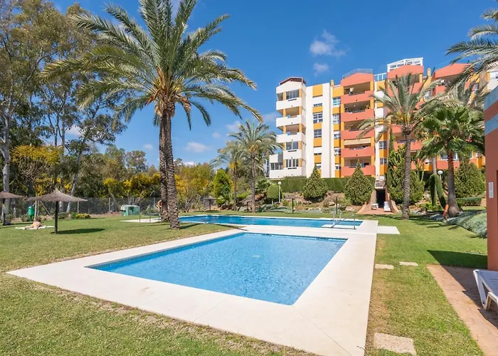 Con Piscina, Golf Y Solarium By Rent Me Apartment Estepona